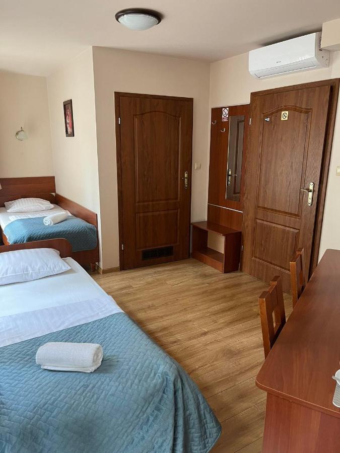 Kamienica Przy Bramie Hotel Opatow  Exterior photo
