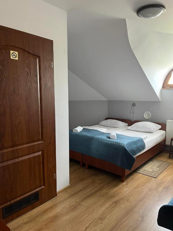 Kamienica Przy Bramie Hotel Opatow  Exterior photo