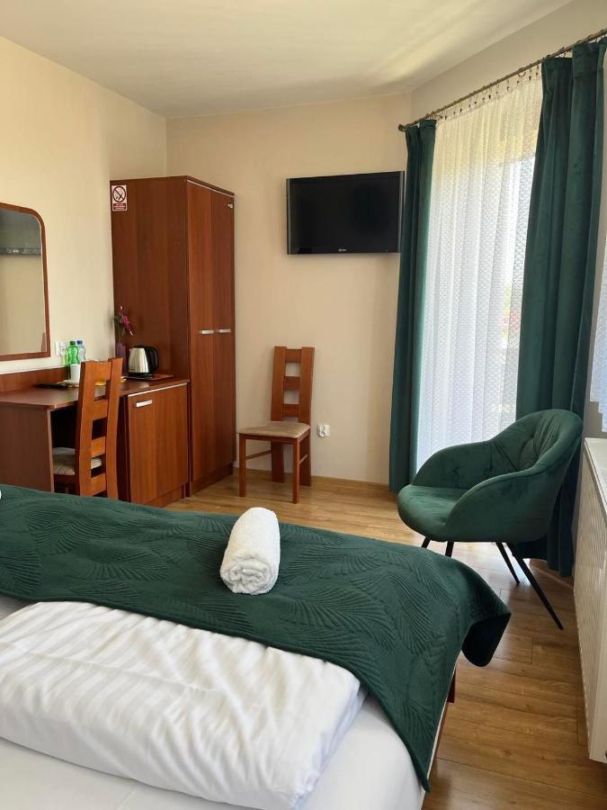 Kamienica Przy Bramie Hotel Opatow  Exterior photo